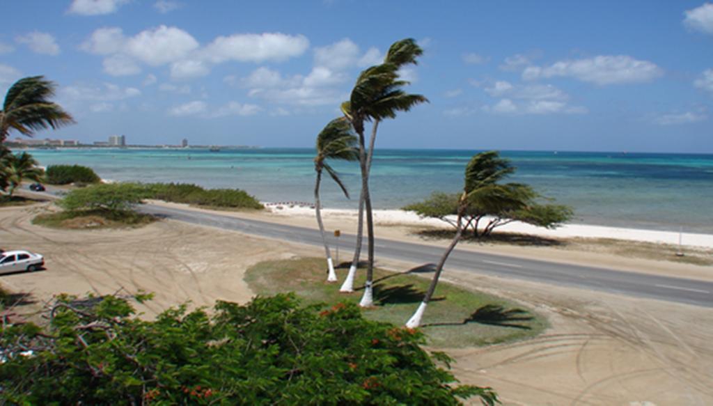 Aruba Beach Villas Palm Beach ภายนอก รูปภาพ